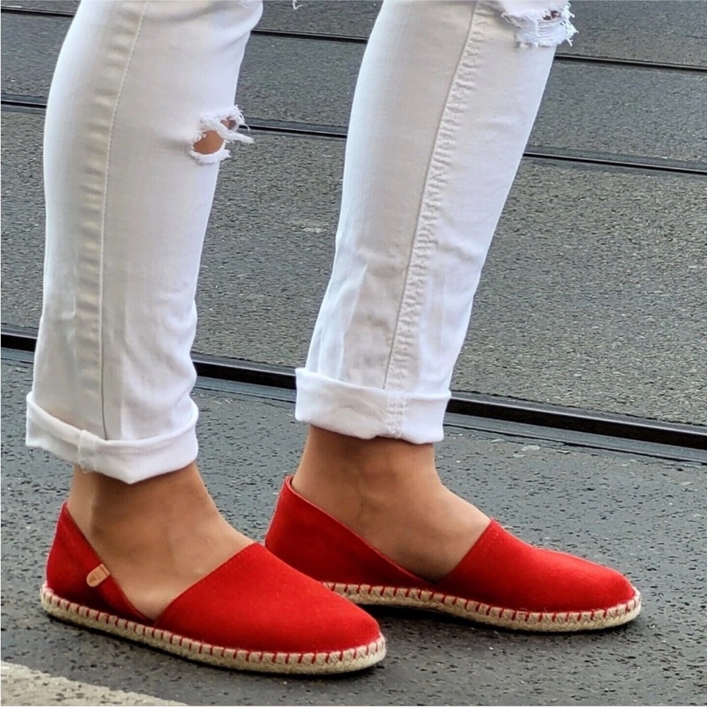 Verbenas Espadrilles Carmen Serraje Fuego Suede Flats Size 9 Red Size EU 40